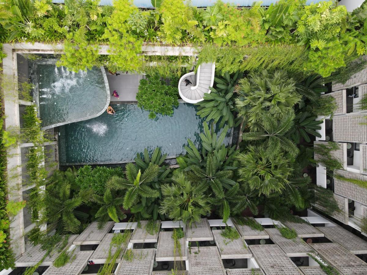 Baitong Hotel & Resort Phnom Penh Eksteriør bilde